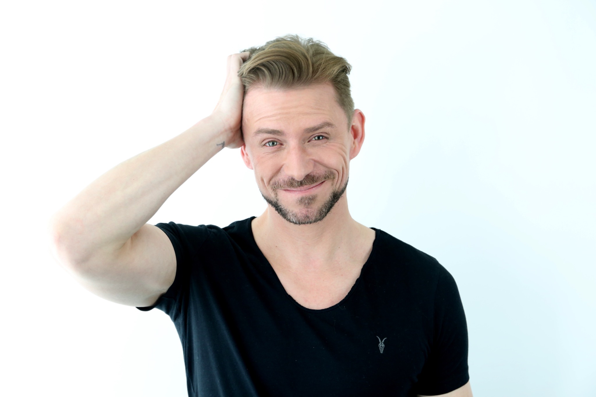 Wayne Goss gallery image 14